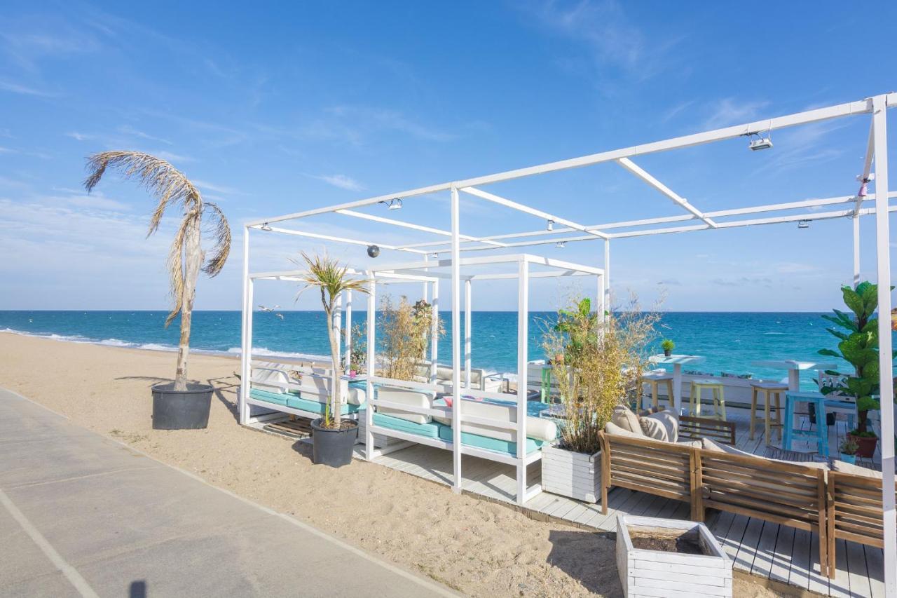 Homeholidaysrentals Margot - Costa Barcelona Pineda de Mar Exterior foto